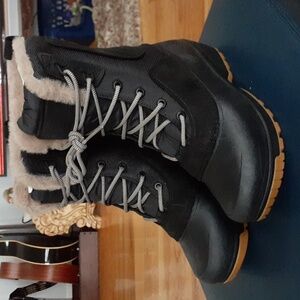 NWT The North Face Women's Shellista IV Mid  Waterproof Winter Boots 6 Black NIB
